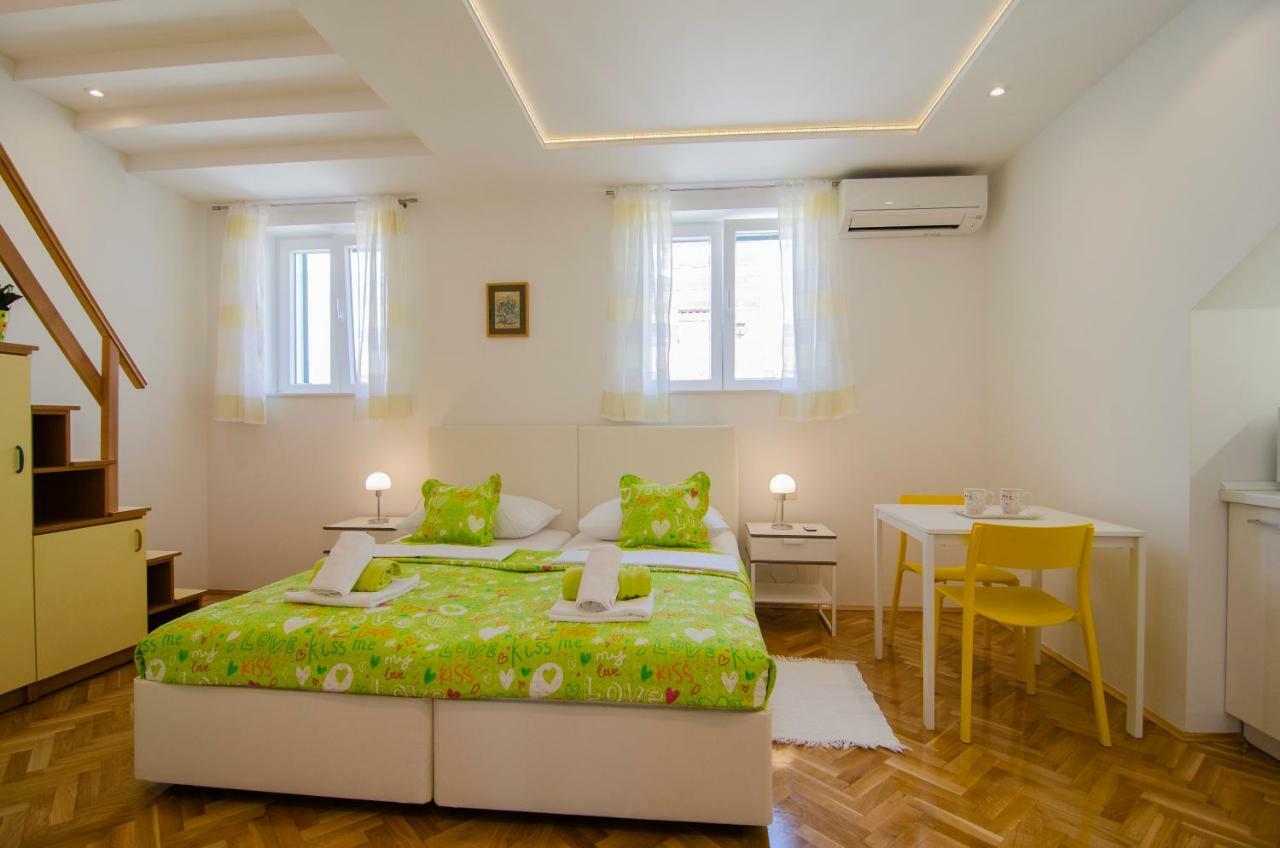 Apartman Split Old Town Center ภายนอก รูปภาพ